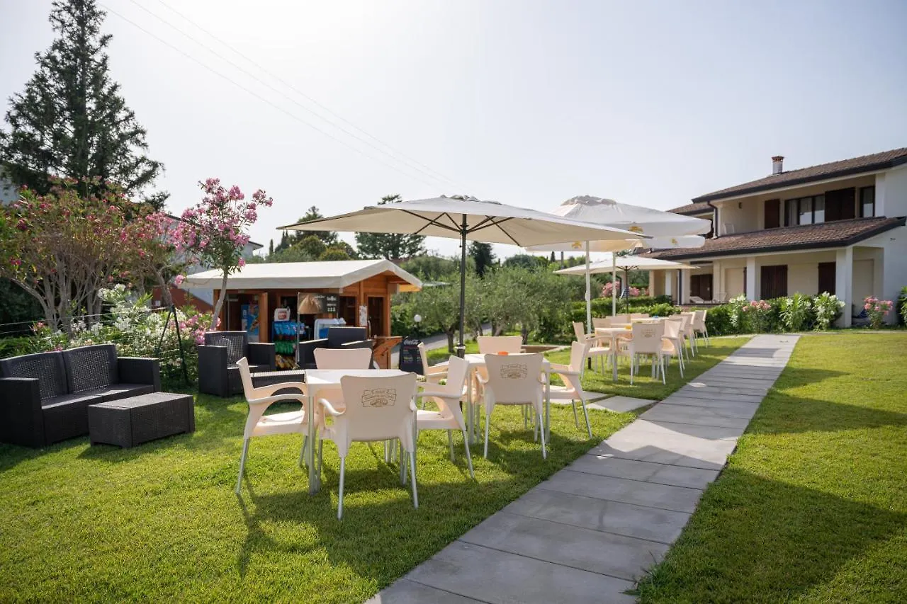 Residence Primera Moniga del Garda Aparthotel