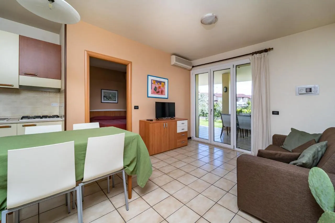 **** Aparthotel Residence Primera Moniga del Garda Italy