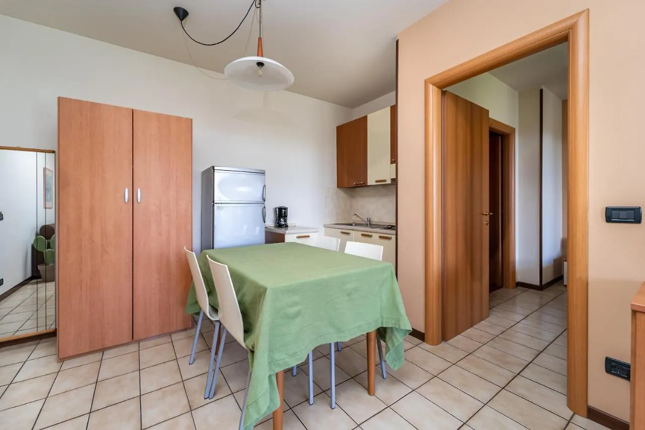 Aparthotel Residence Primera Moniga del Garda