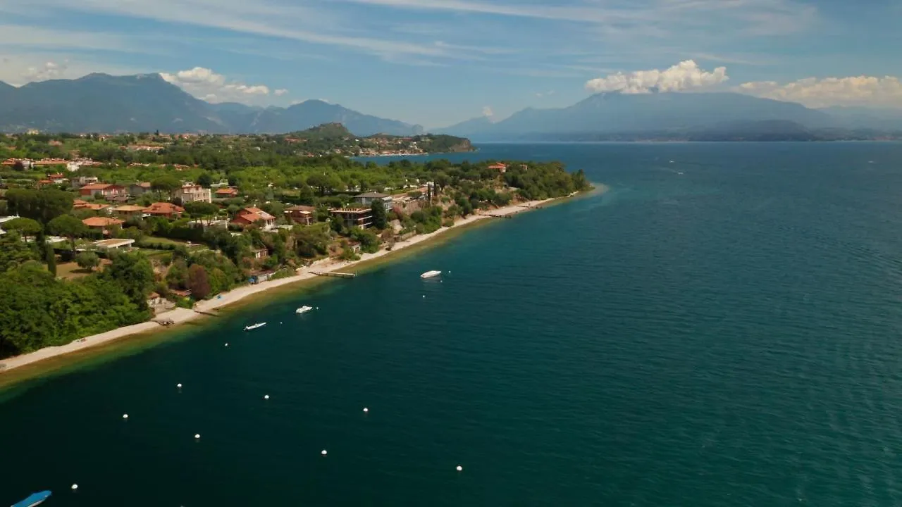 Residence Primera Moniga del Garda 4*,  Italia